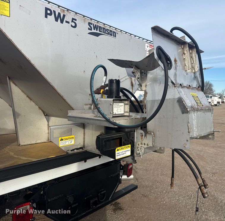 image for item EG1996 2017 Ford F450 Super Duty XL dump truck