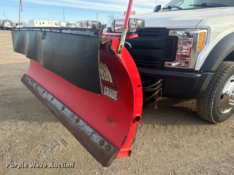 image for item EG1996 2017 Ford F450 Super Duty XL dump truck