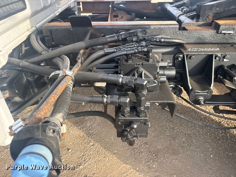 image for item EG1996 2017 Ford F450 Super Duty XL dump truck