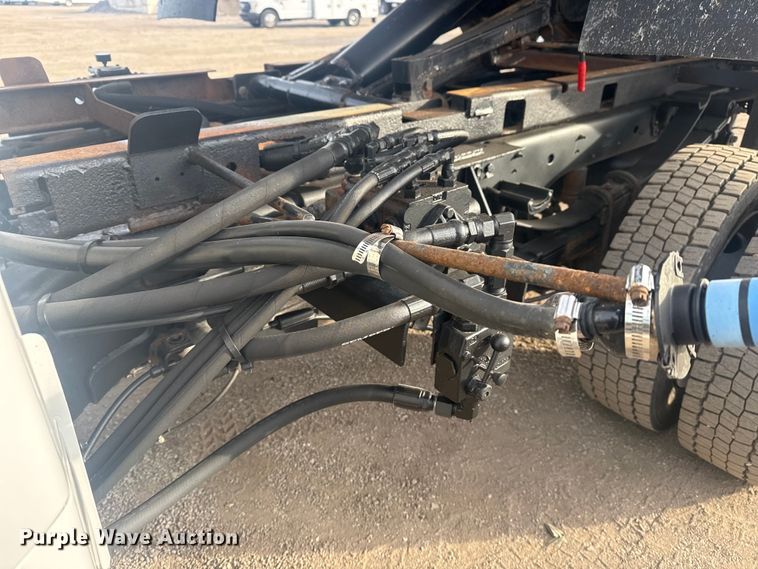 image for item EG1996 2017 Ford F450 Super Duty XL dump truck