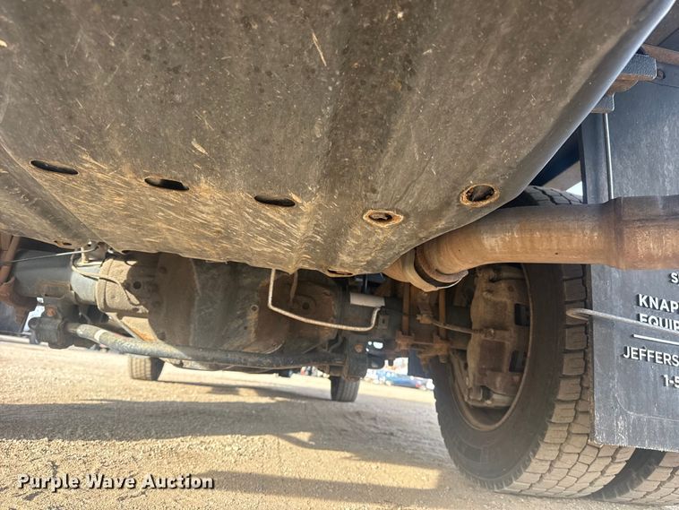 image for item EG1996 2017 Ford F450 Super Duty XL dump truck