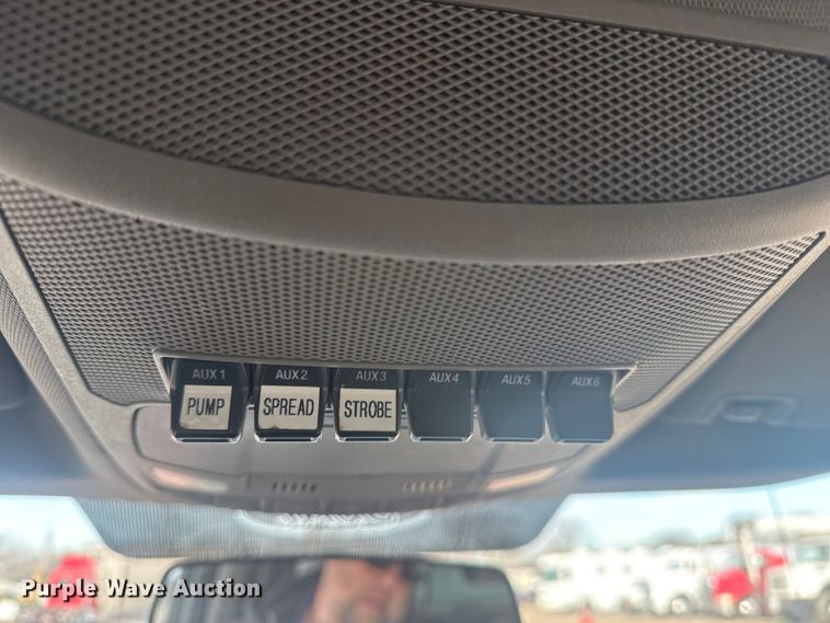 image for item EG1996 2017 Ford F450 Super Duty XL dump truck