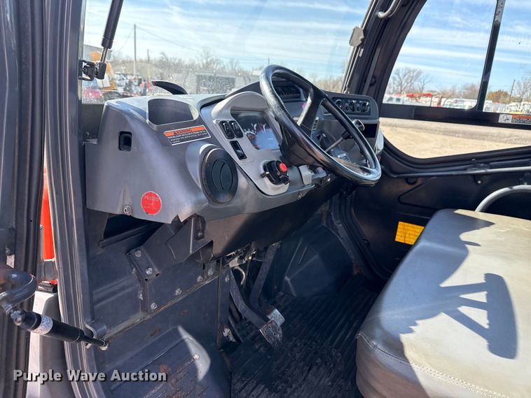 image for item EG2113 2013 Kubota RTV1100 utility vehicle