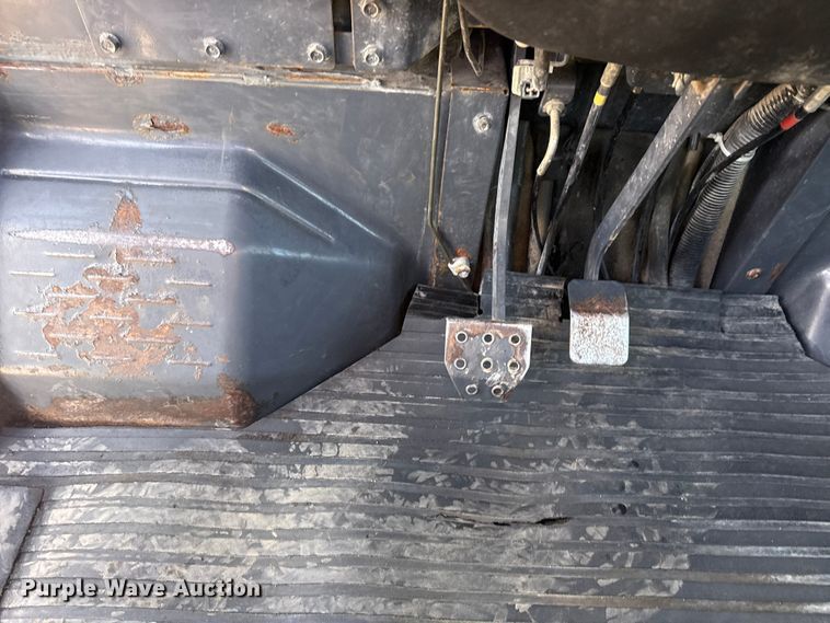 image for item EG2113 2013 Kubota RTV1100 utility vehicle