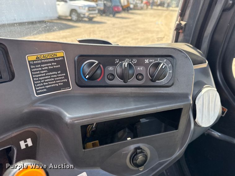 image for item EG2113 2013 Kubota RTV1100 utility vehicle