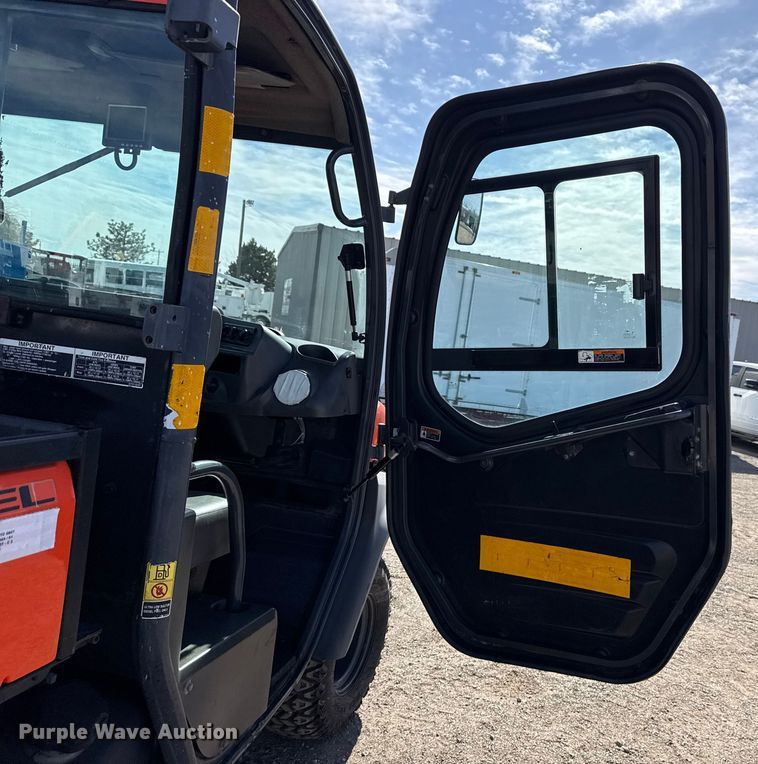 image for item EG2113 2013 Kubota RTV1100 utility vehicle