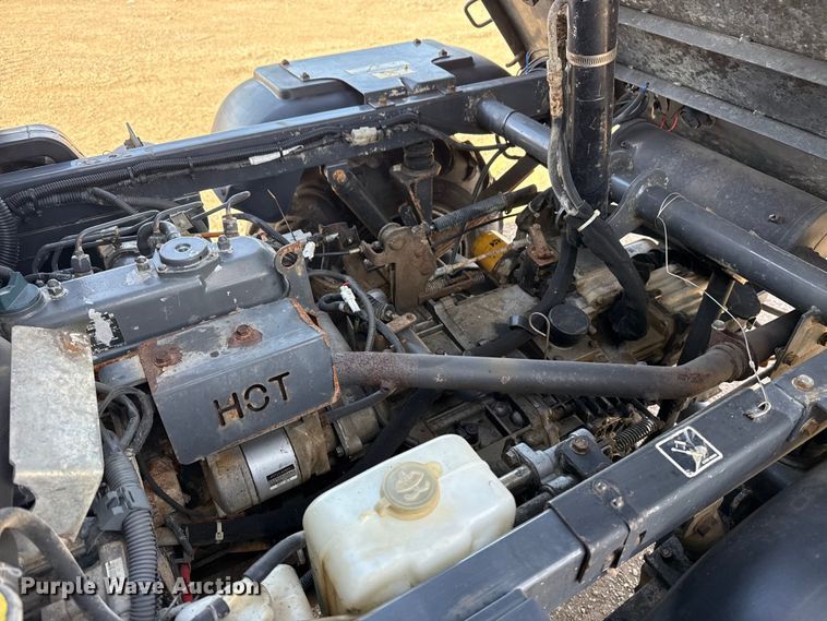 image for item EG2113 2013 Kubota RTV1100 utility vehicle