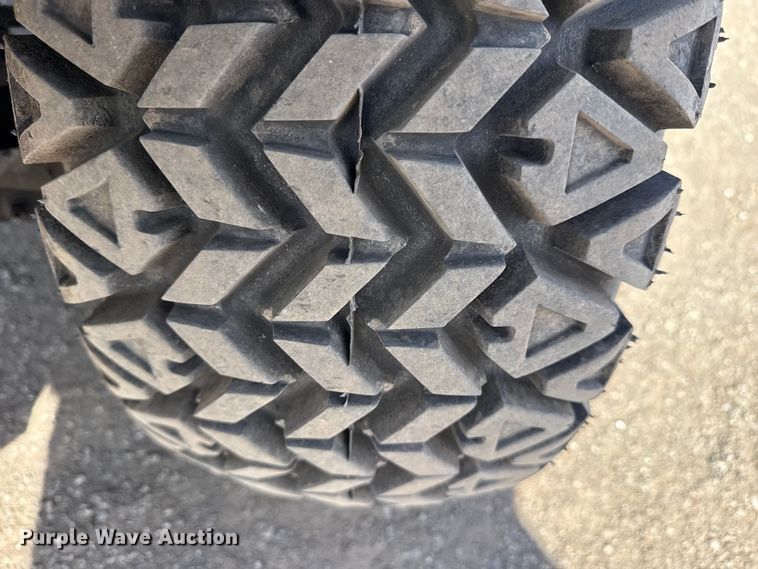 image for item EG2113 2013 Kubota RTV1100 utility vehicle