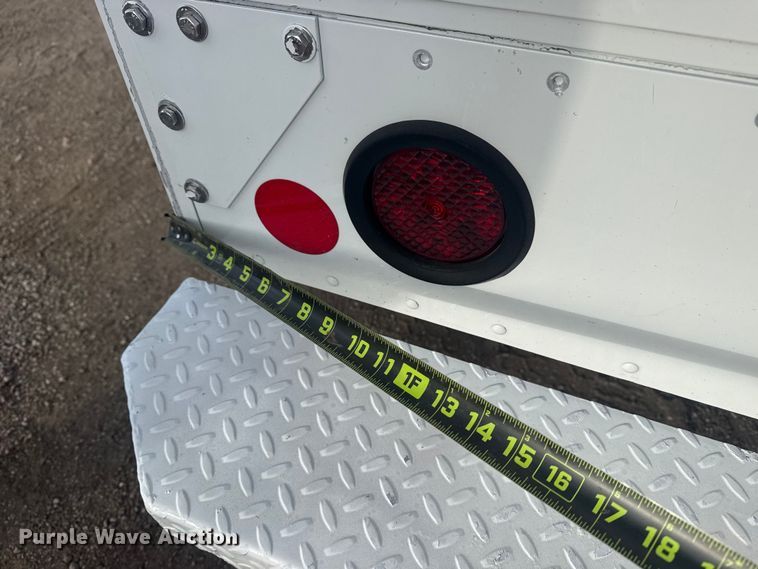 image for item EG2118 2016 Ford delivery truck