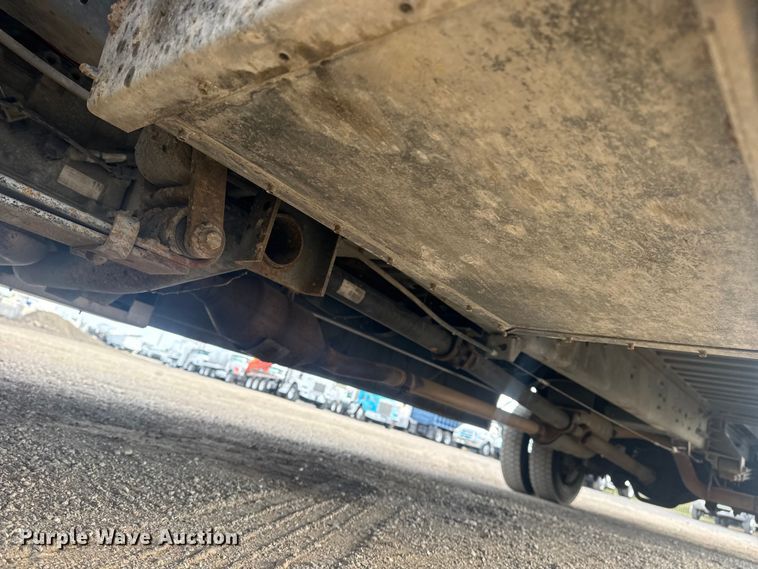 image for item EG2118 2016 Ford delivery truck