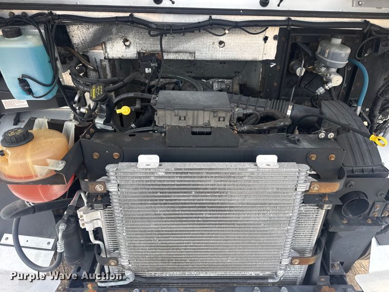 image for item EG2118 2016 Ford delivery truck