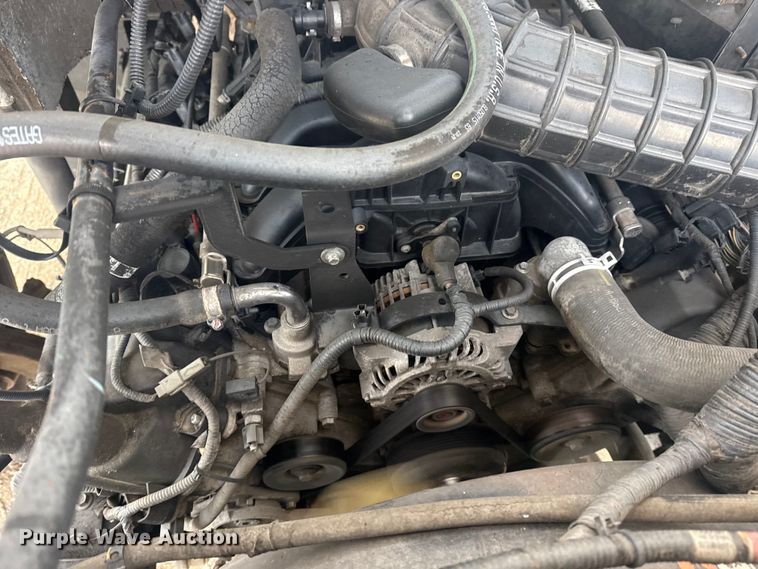 image for item EG2118 2016 Ford delivery truck