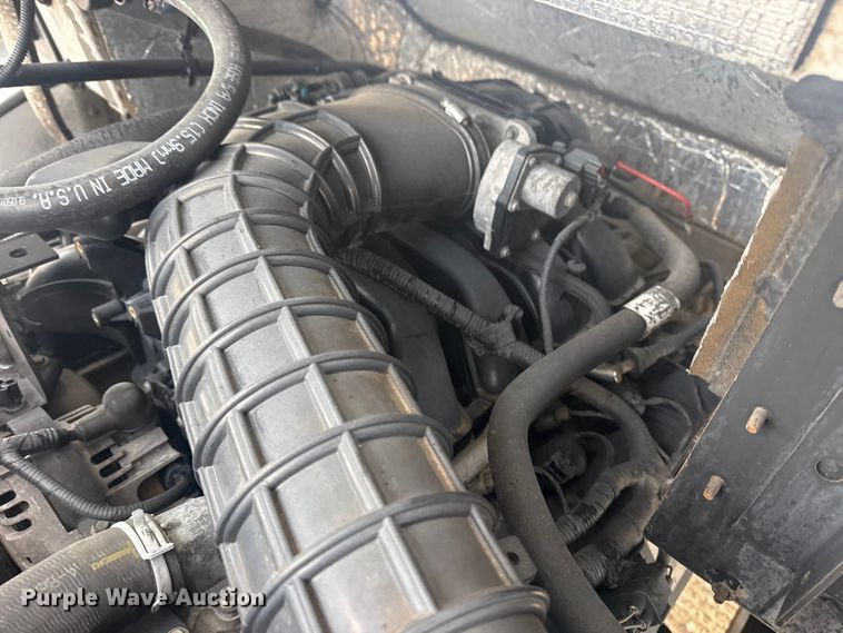 image for item EG2118 2016 Ford delivery truck