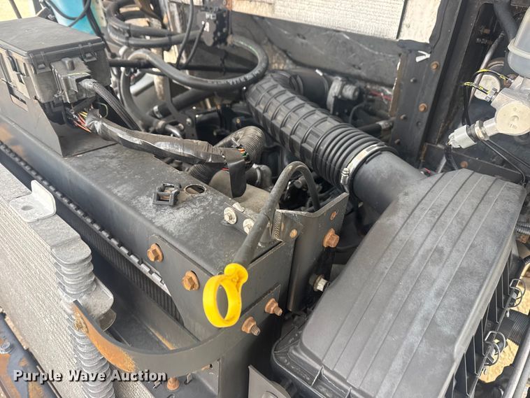 image for item EG2118 2016 Ford delivery truck