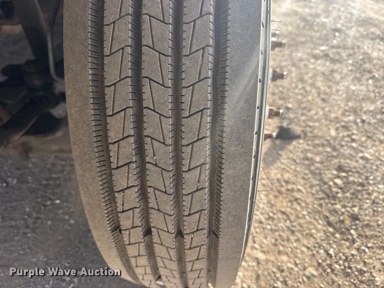 image for item EG2118 2016 Ford delivery truck