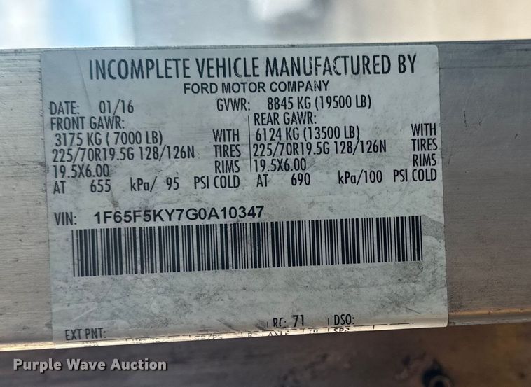 image for item EG2118 2016 Ford delivery truck