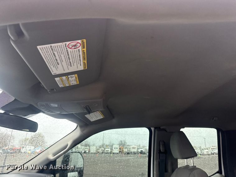 image for item EG2158 2022 Ford F350 Super Duty XL Ext. Cab flatbed pickup truck