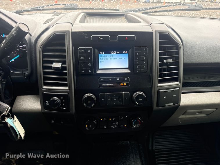 image for item EG2158 2022 Ford F350 Super Duty XL Ext. Cab flatbed pickup truck