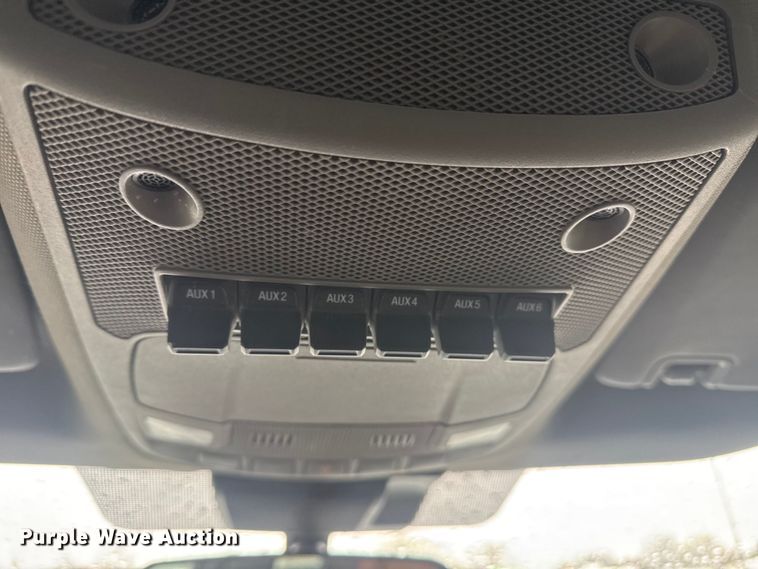 image for item EG2158 2022 Ford F350 Super Duty XL Ext. Cab flatbed pickup truck