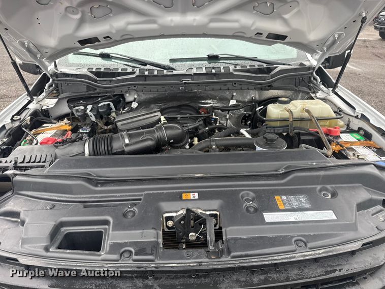 image for item EG2158 2022 Ford F350 Super Duty XL Ext. Cab flatbed pickup truck