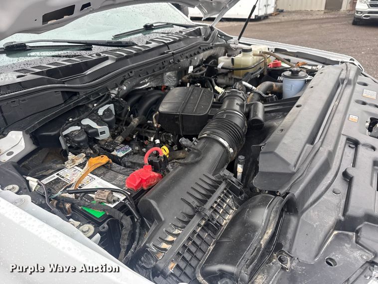 image for item EG2158 2022 Ford F350 Super Duty XL Ext. Cab flatbed pickup truck