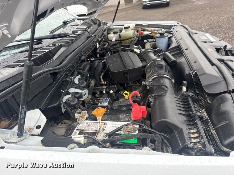 image for item EG2158 2022 Ford F350 Super Duty XL Ext. Cab flatbed pickup truck