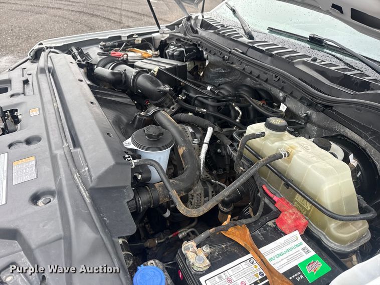 image for item EG2158 2022 Ford F350 Super Duty XL Ext. Cab flatbed pickup truck