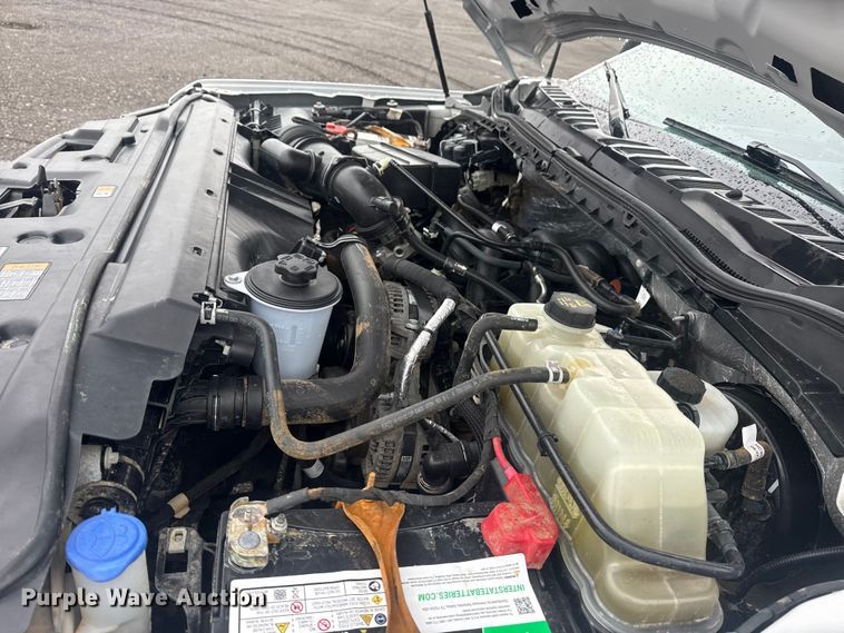 image for item EG2158 2022 Ford F350 Super Duty XL Ext. Cab flatbed pickup truck