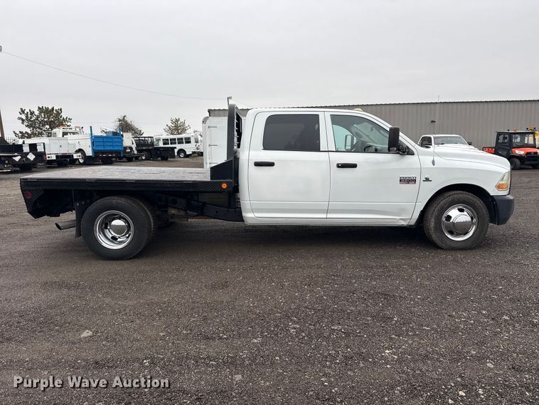 image for item EG2164 2012 Dodge Ram 3500 Crew Cab flatbed pickup truck