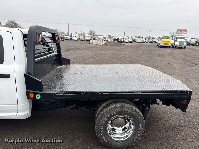 image for item EG2164 2012 Dodge Ram 3500 Crew Cab flatbed pickup truck