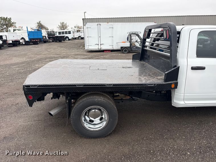 image for item EG2164 2012 Dodge Ram 3500 Crew Cab flatbed pickup truck