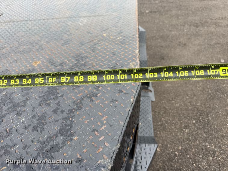 image for item EG2164 2012 Dodge Ram 3500 Crew Cab flatbed pickup truck