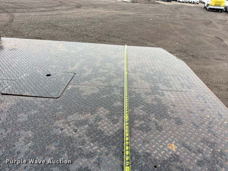 image for item EG2164 2012 Dodge Ram 3500 Crew Cab flatbed pickup truck