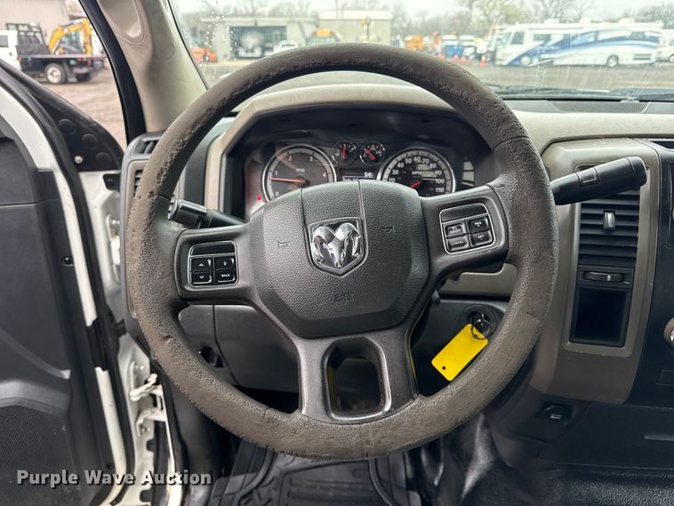 image for item EG2164 2012 Dodge Ram 3500 Crew Cab flatbed pickup truck