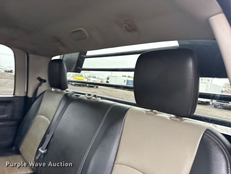 image for item EG2164 2012 Dodge Ram 3500 Crew Cab flatbed pickup truck