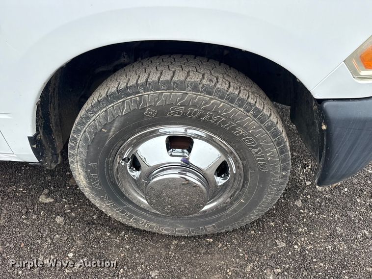 image for item EG2164 2012 Dodge Ram 3500 Crew Cab flatbed pickup truck