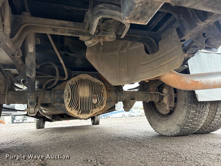 image for item EG2164 2012 Dodge Ram 3500 Crew Cab flatbed pickup truck