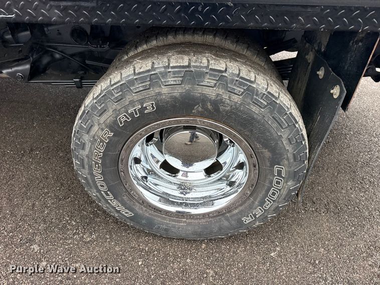 image for item EG2164 2012 Dodge Ram 3500 Crew Cab flatbed pickup truck