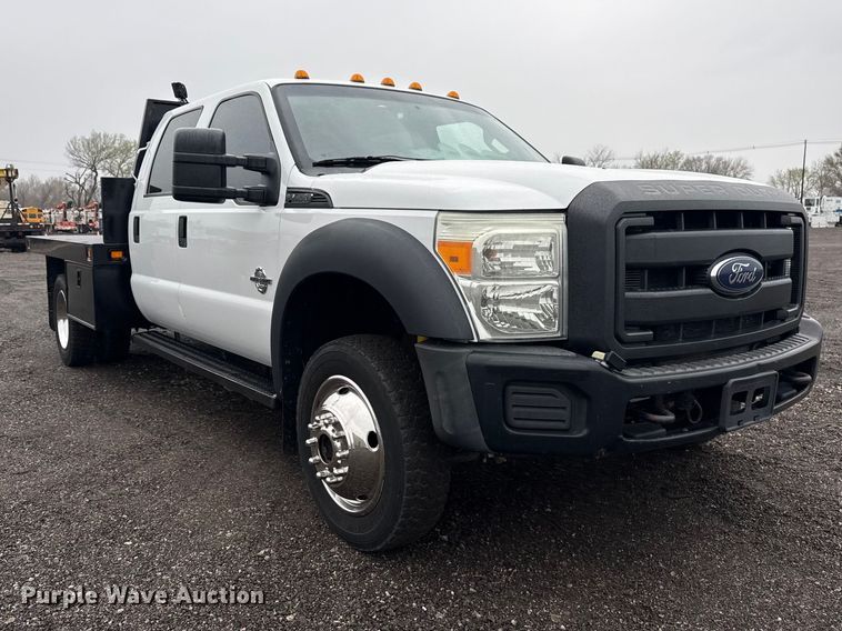 image for item EG8848 2015 Ford F450 Super Duty Crew Cab flatbed truck