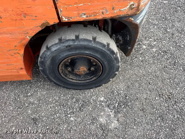 image for item EG8875 Toyota 7FGU25 forklift