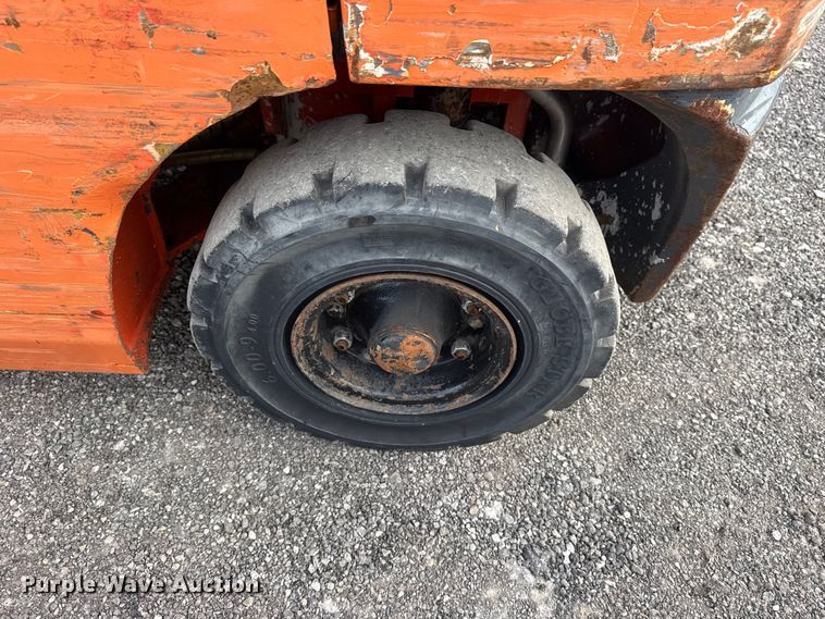 image for item EG8875 Toyota 7FGU25 forklift