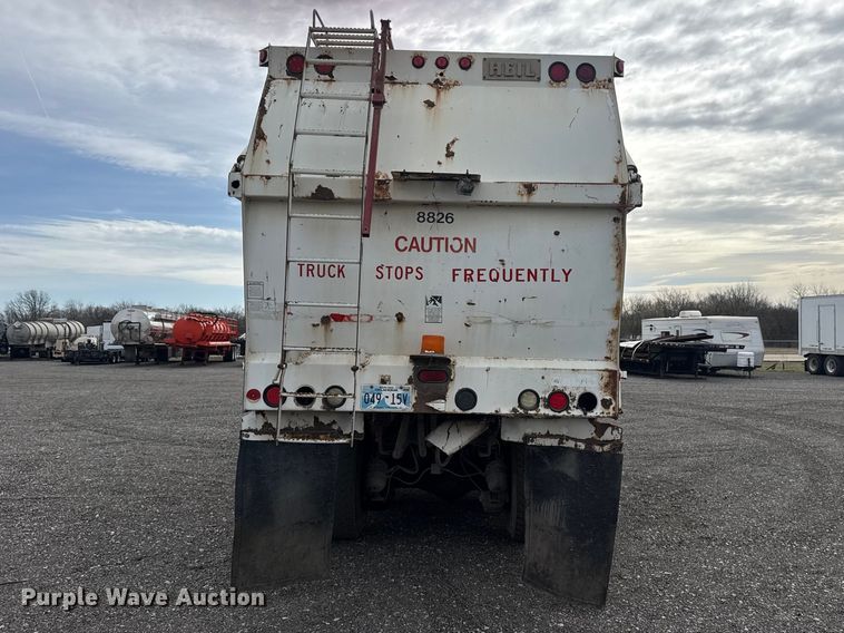 image for item EG8880 2007 Mack MR refuse truck