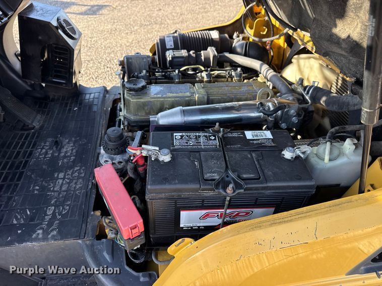 image for item EG8882 2017 Caterpillar DP30N forklift