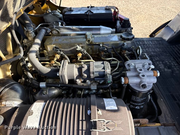 image for item EG8882 2017 Caterpillar DP30N forklift