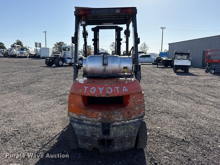 image for item EG8884 Toyota 7FGU25 forklift
