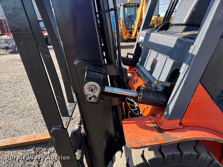 image for item EG8884 Toyota 7FGU25 forklift