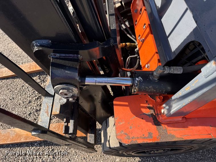 image for item EG8884 Toyota 7FGU25 forklift