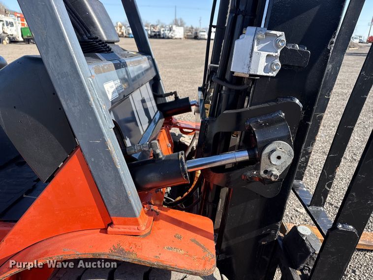 image for item EG8884 Toyota 7FGU25 forklift