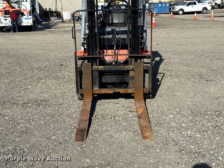 image for item EG8884 Toyota 7FGU25 forklift