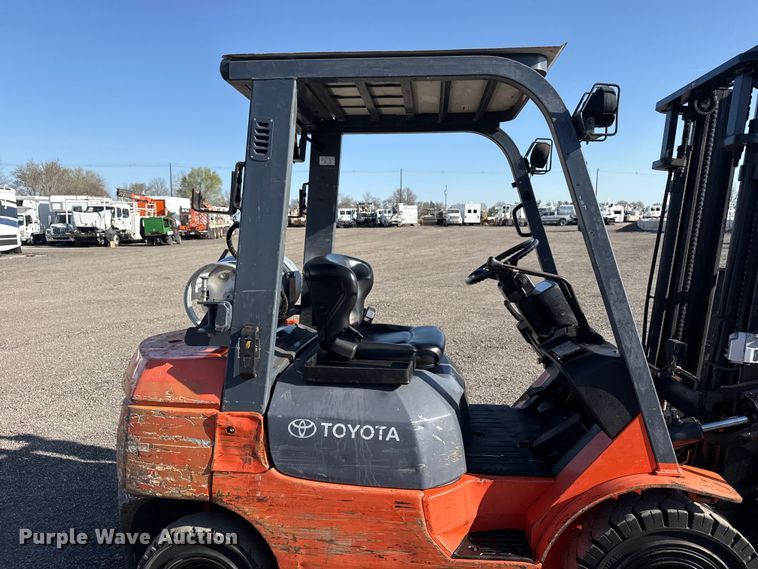 image for item EG8884 Toyota 7FGU25 forklift